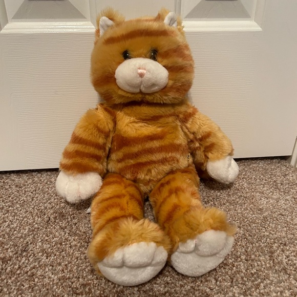 Build A Bear Striped Cat WITH 3 piece outfit. SO CUTE AND CUDDLY😻 - Picture 2 of 7